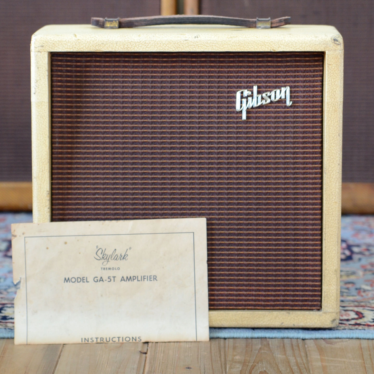 Vintage Gibson Skylark Amplifier User Manual