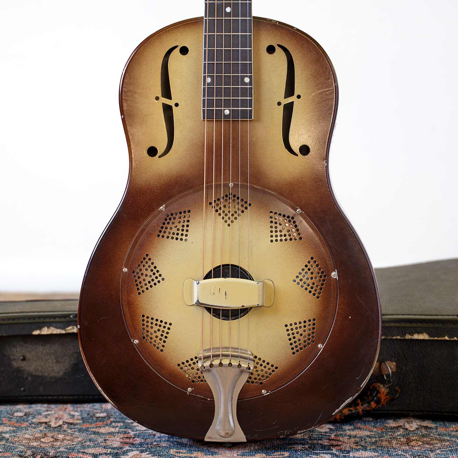 Vintage National Resonator Guitar